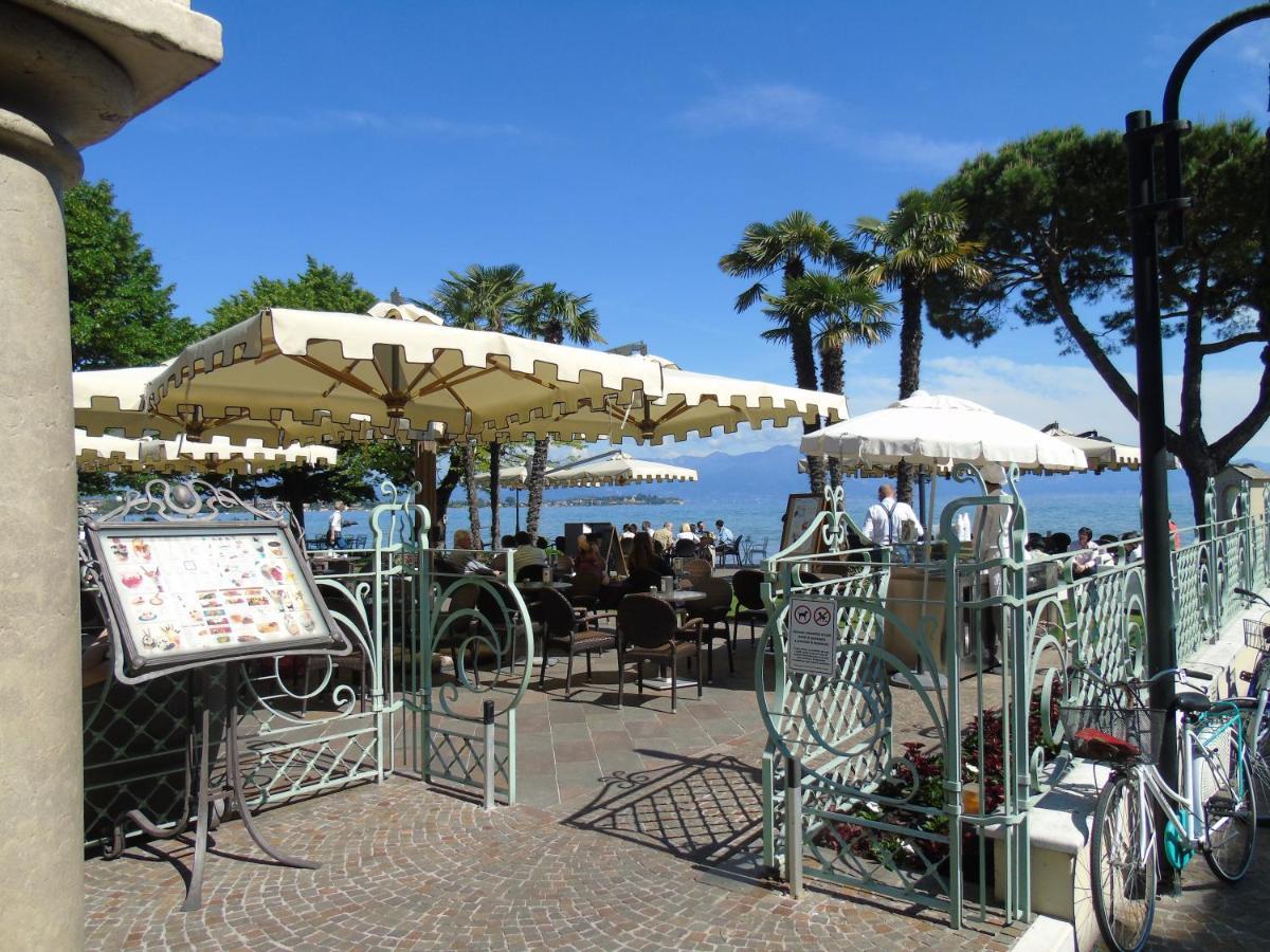 Ferienwohnung Discovery Flat With Pool & Bikes Sirmione Exterior foto