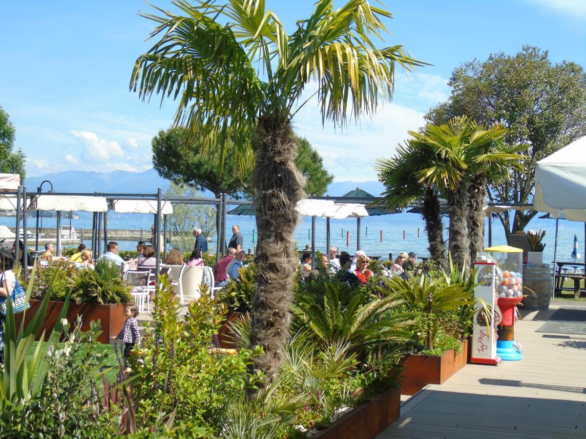 Ferienwohnung Discovery Flat With Pool & Bikes Sirmione Exterior foto